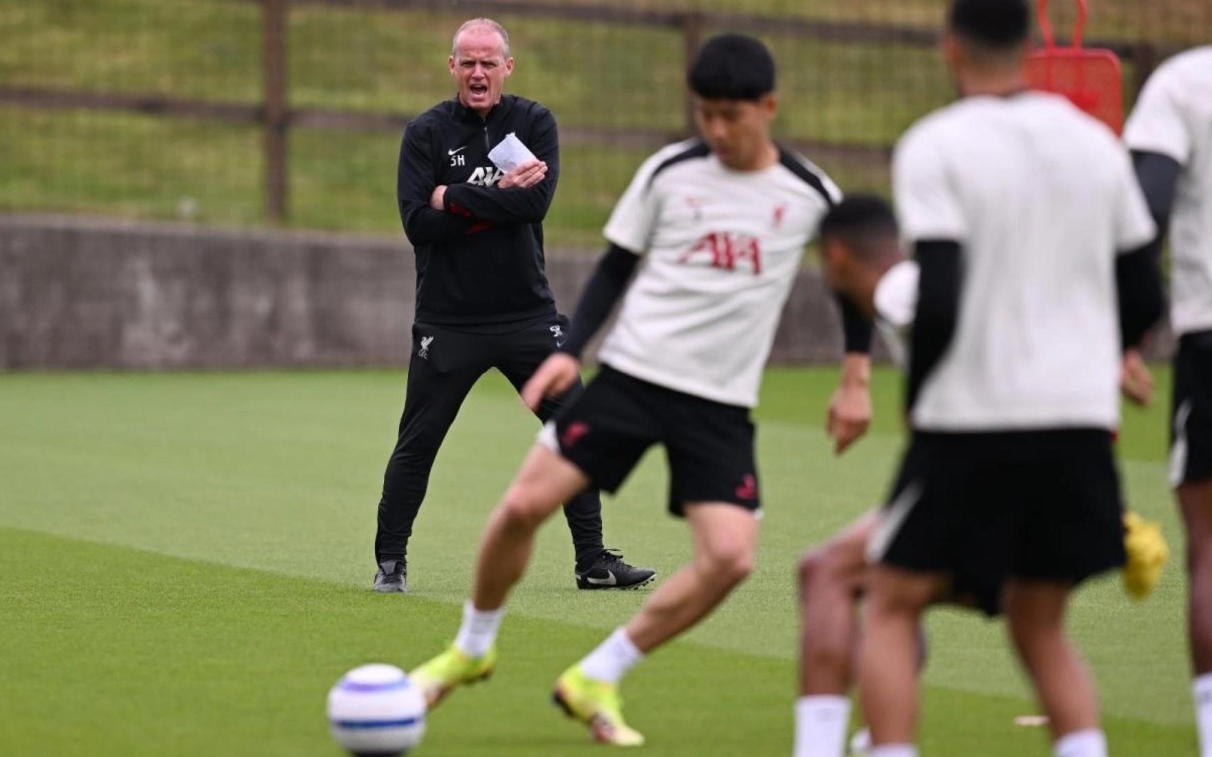 队不懈努力 队不懈努力