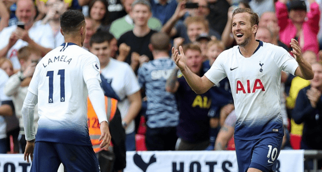 由核心中场 由核心中场